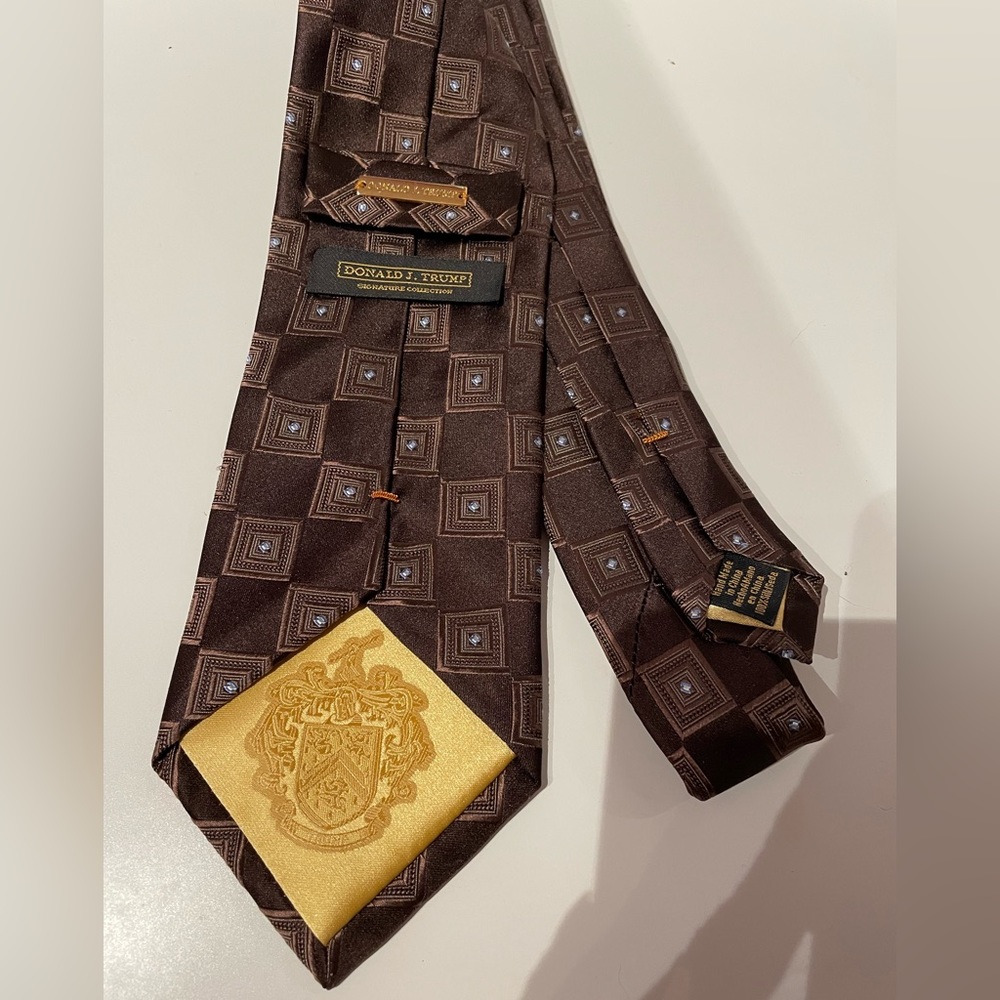 Donald Trump Signature Collection Tie